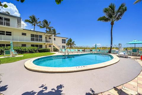 A home in Lauderdale By The Sea