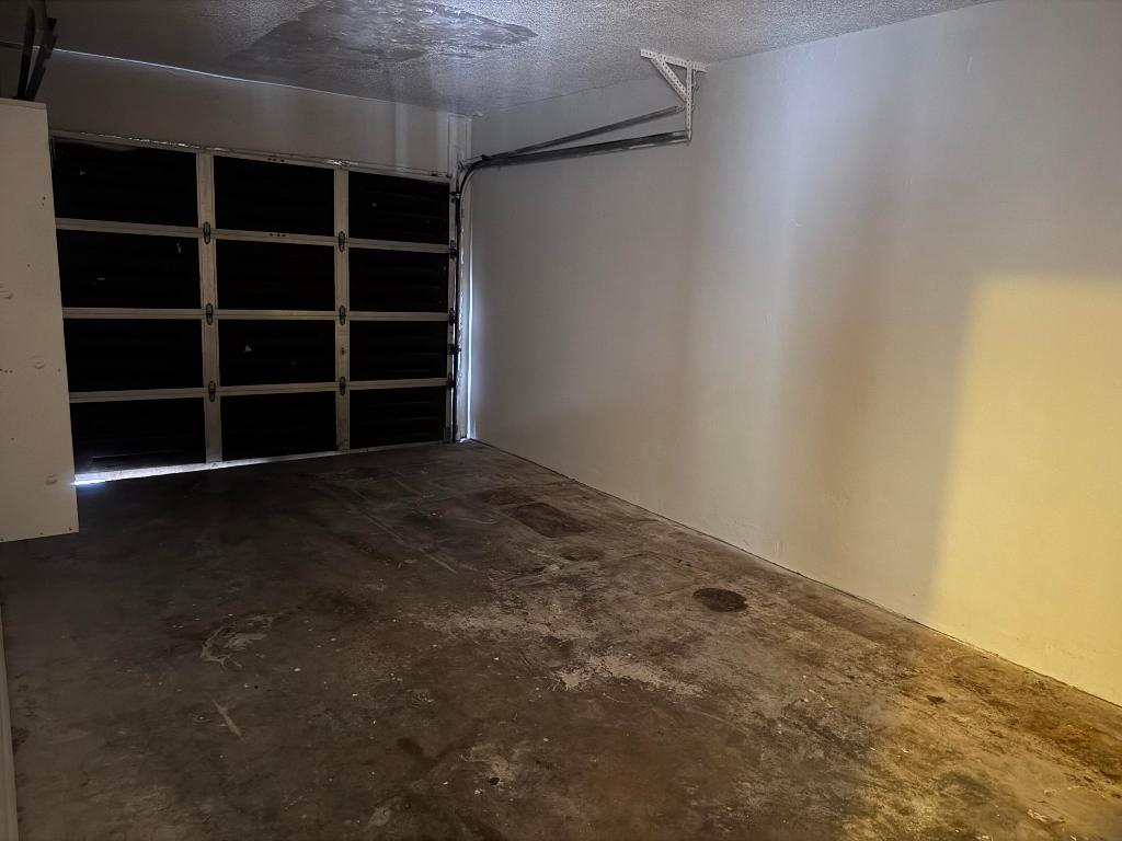 SUGAR POND MANOR OF WELLINGTON - Residential Lease