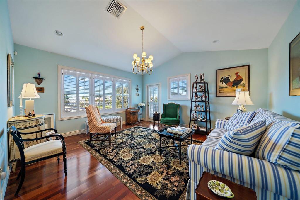 OLYMPUS - Residential