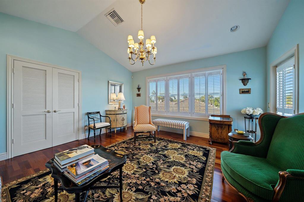 OLYMPUS - Residential