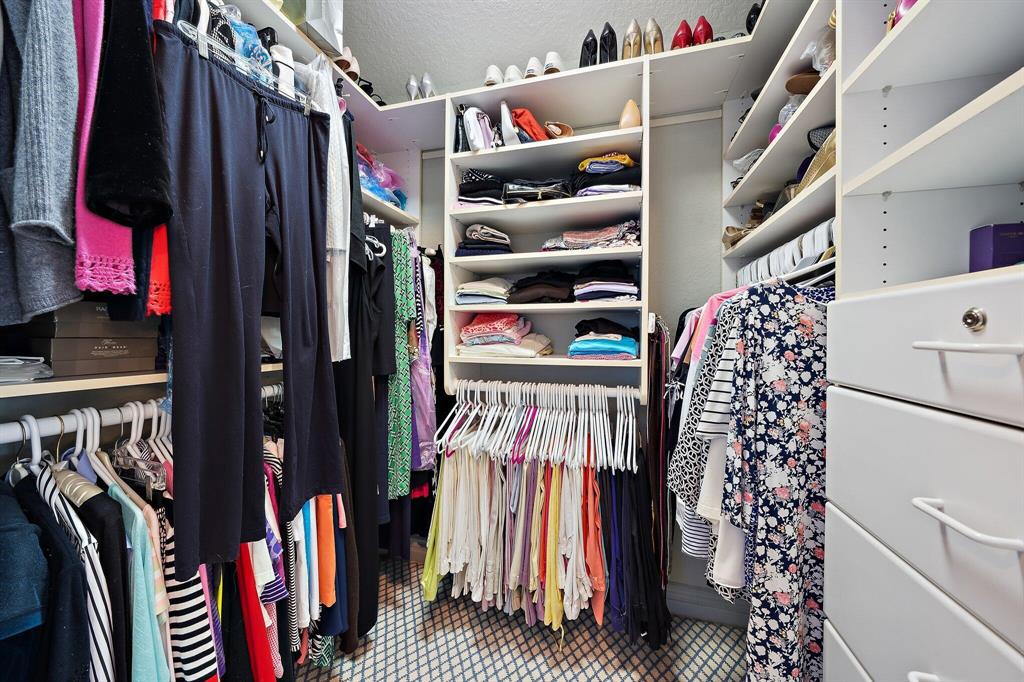 OLYMPUS - Residential