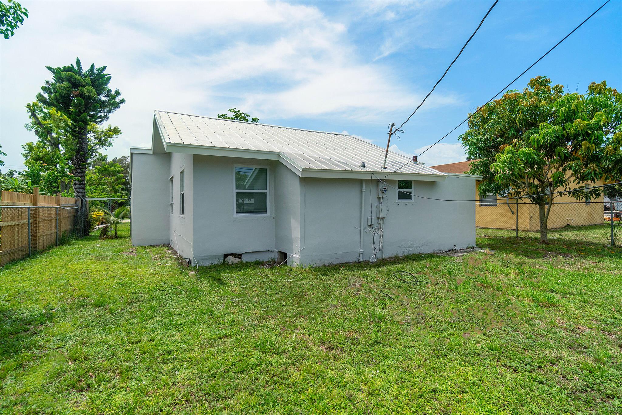 LINCOLN PARK - Residential