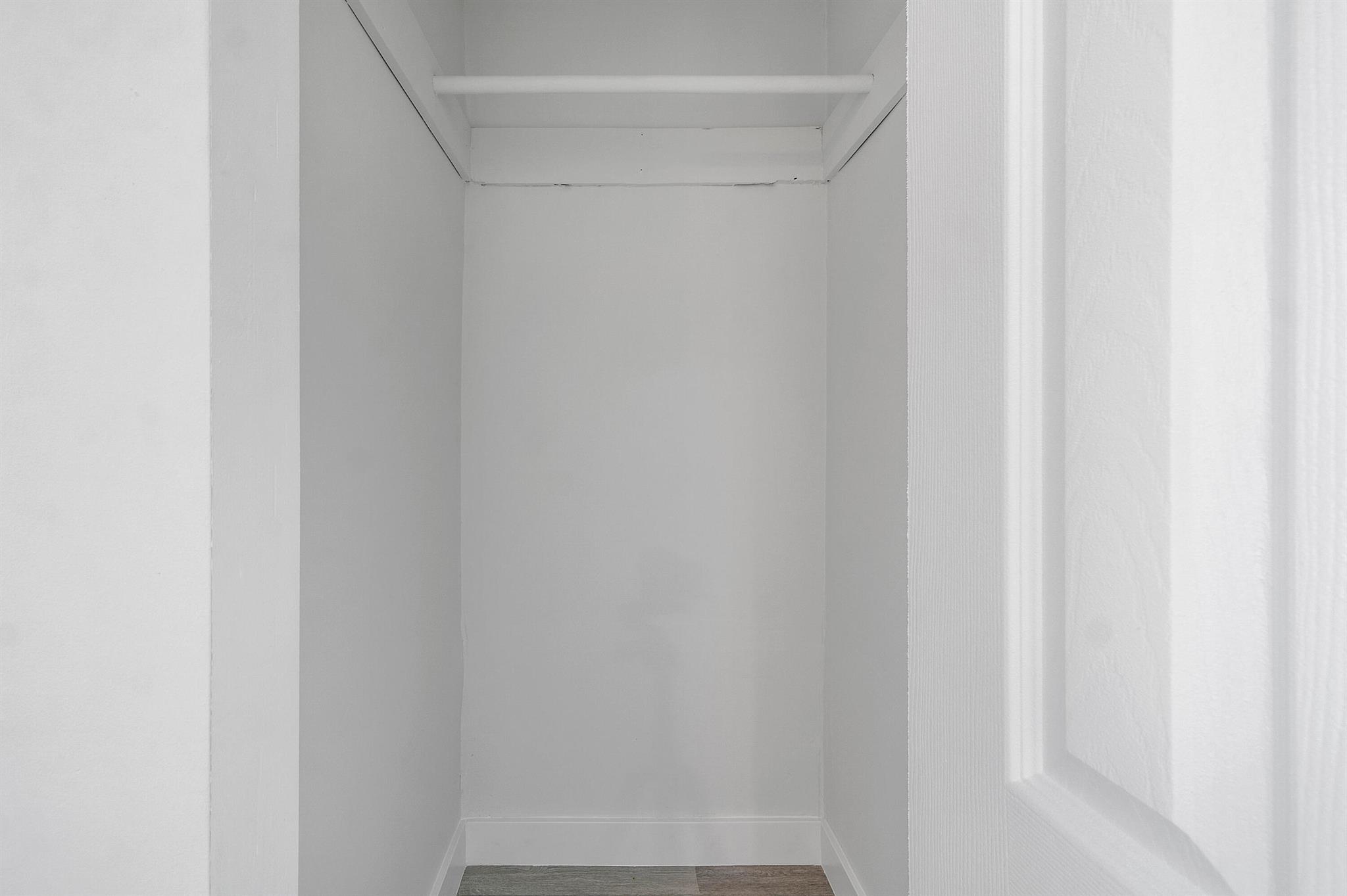 LINCOLN PARK - Residential