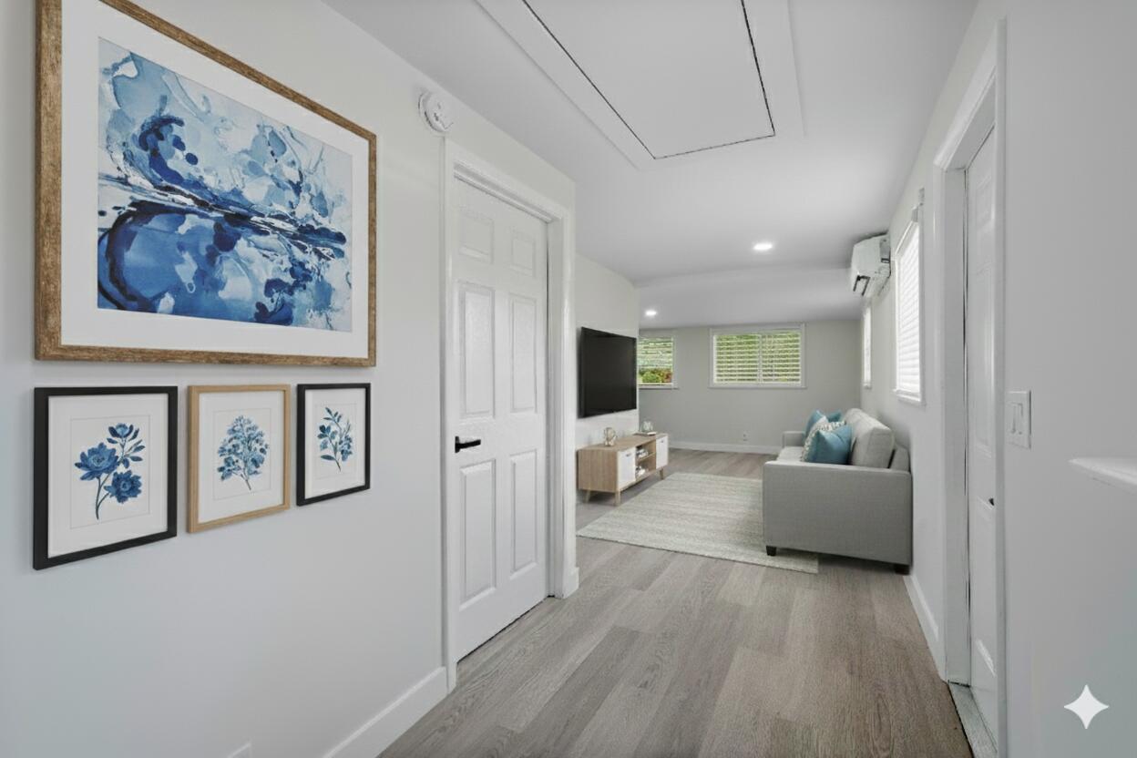 LINCOLN PARK - Residential