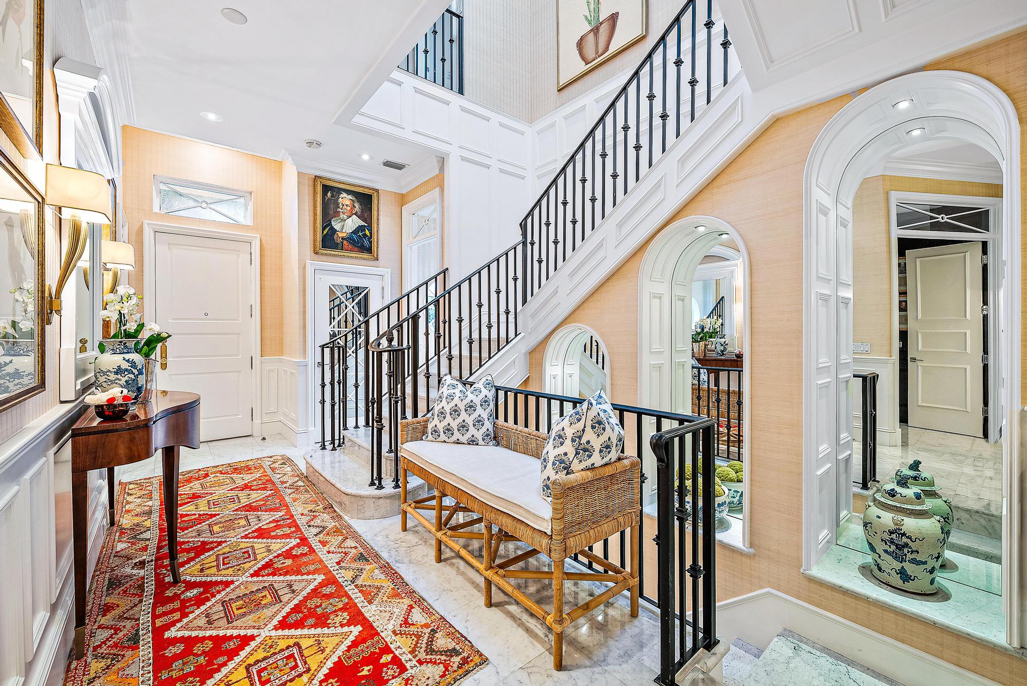 VILLA PLATI TOWNHOMES - Residential