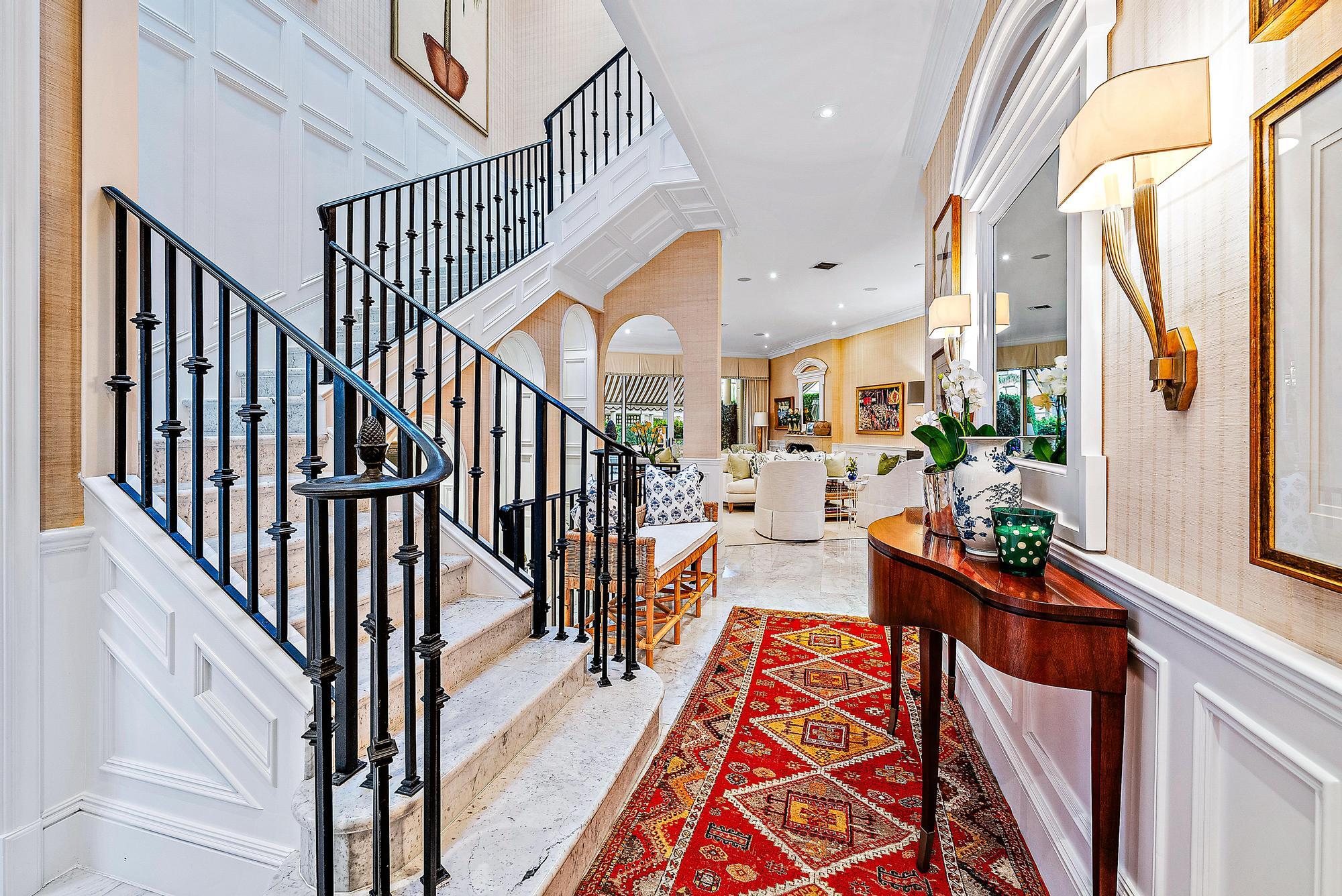 VILLA PLATI TOWNHOMES - Residential