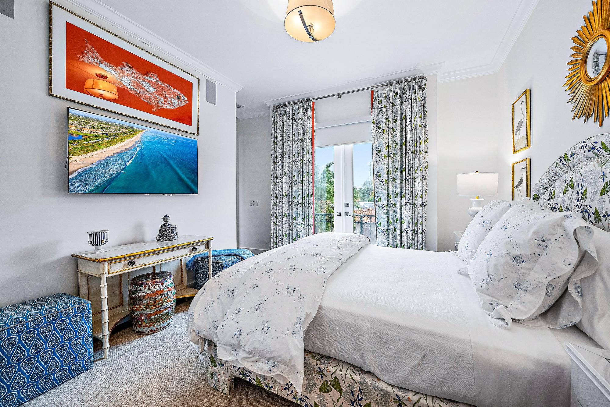 VILLA PLATI TOWNHOMES - Residential