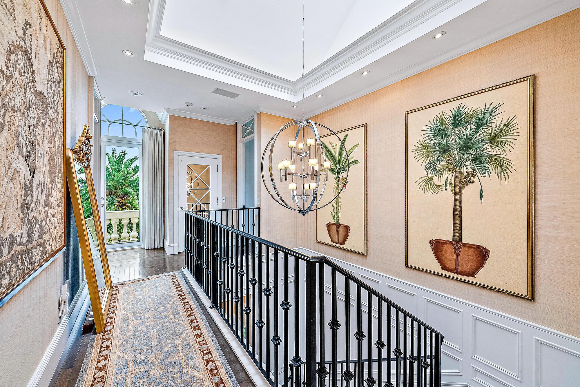 VILLA PLATI TOWNHOMES - Residential