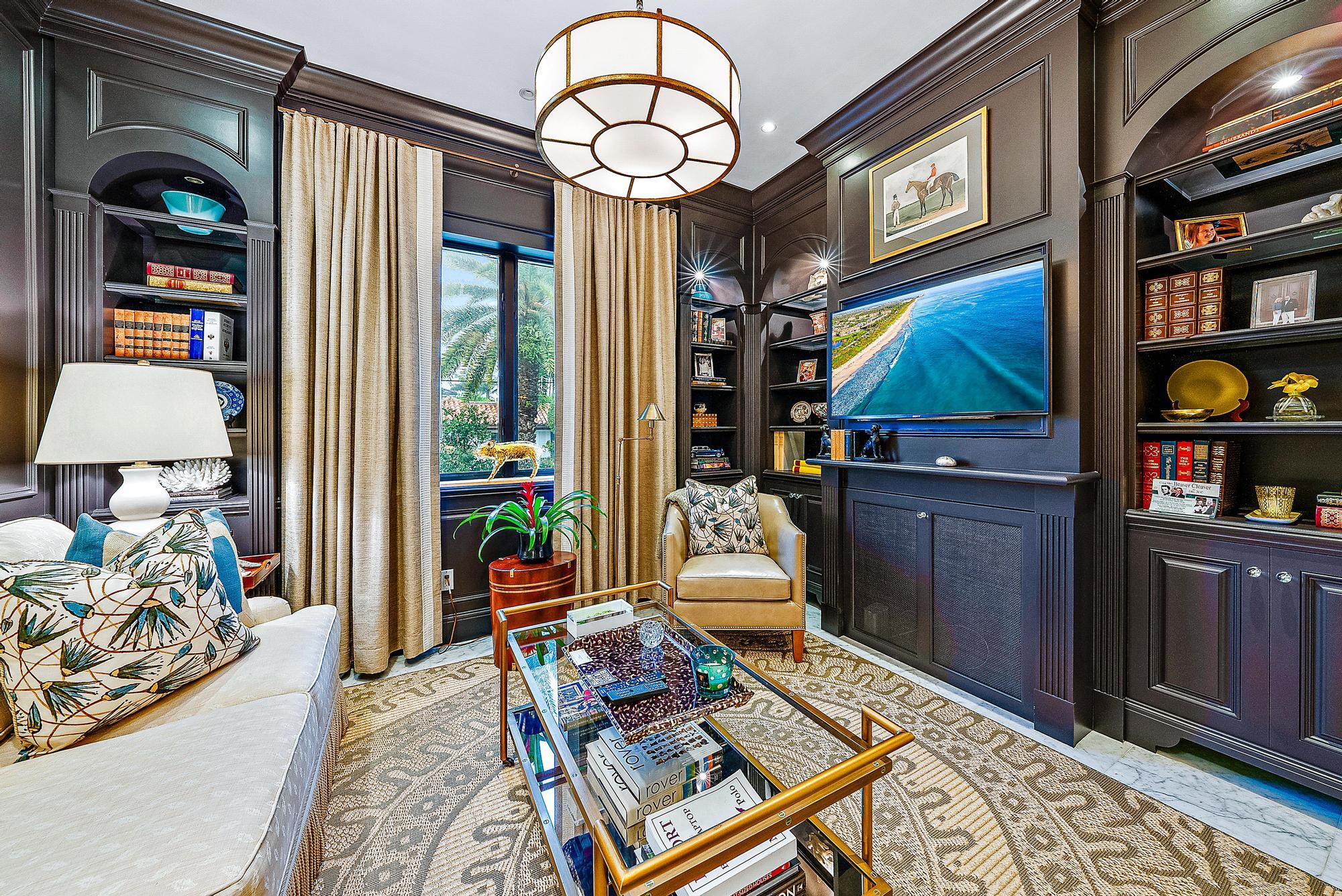 VILLA PLATI TOWNHOMES - Residential