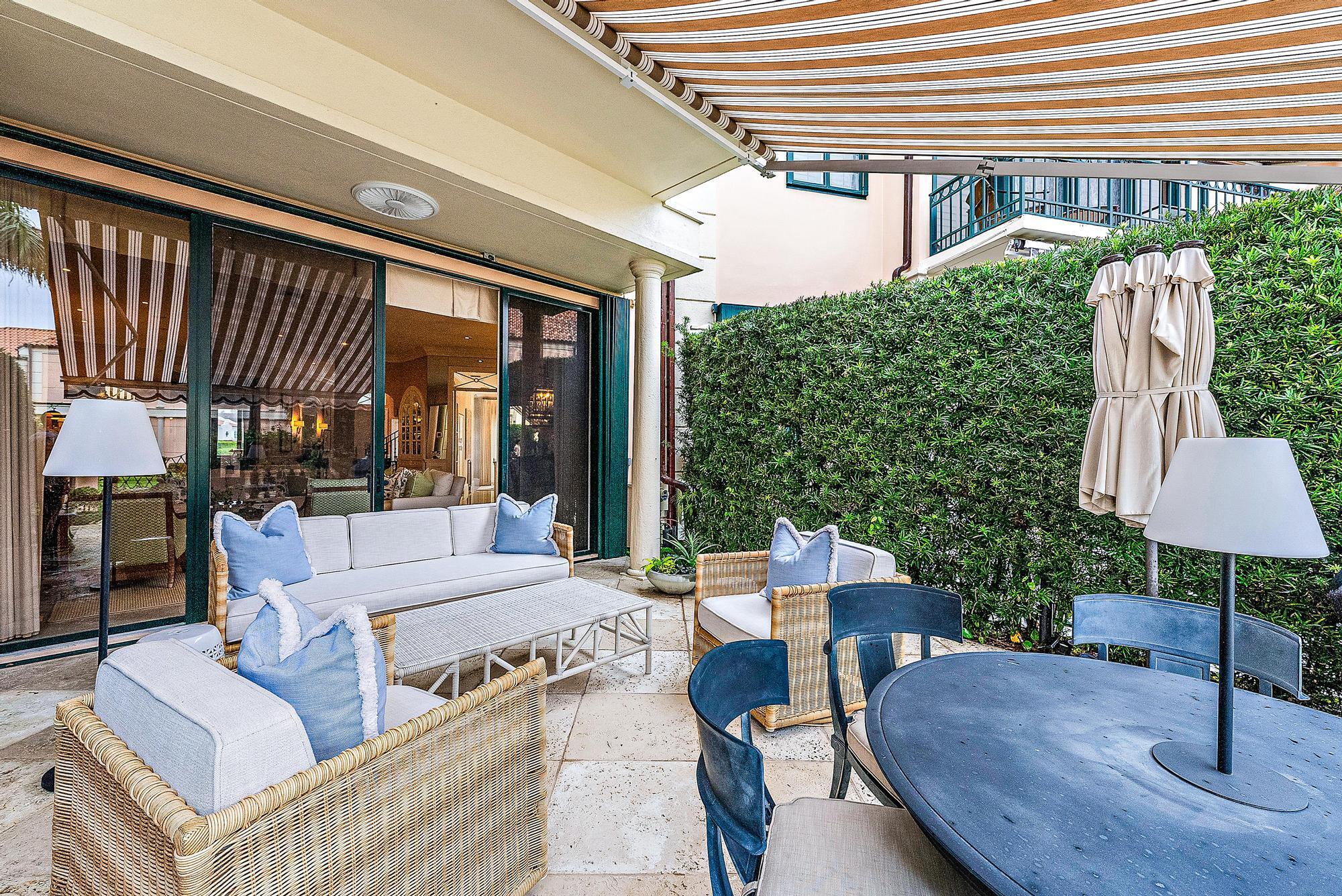 VILLA PLATI TOWNHOMES - Residential