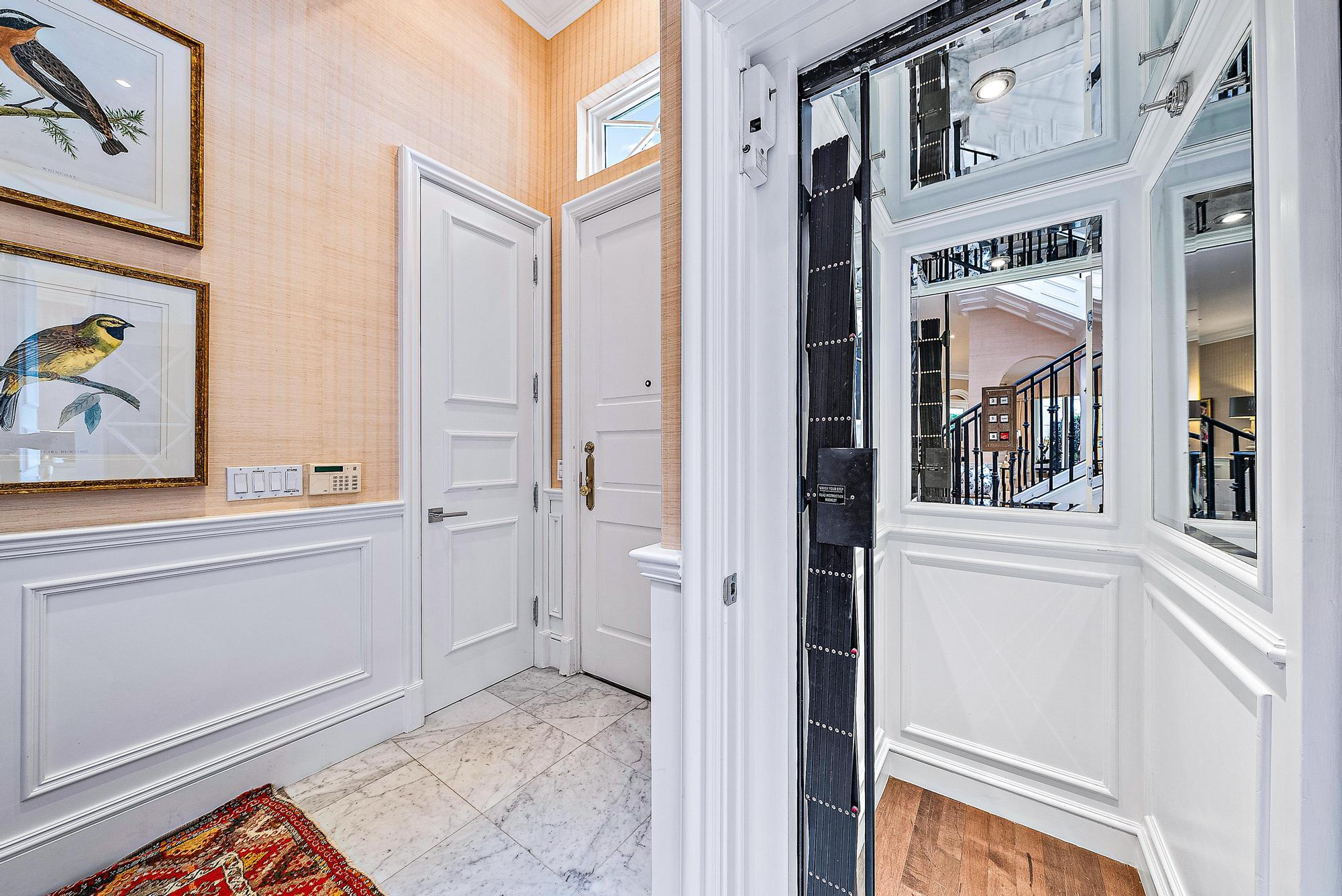 VILLA PLATI TOWNHOMES - Residential