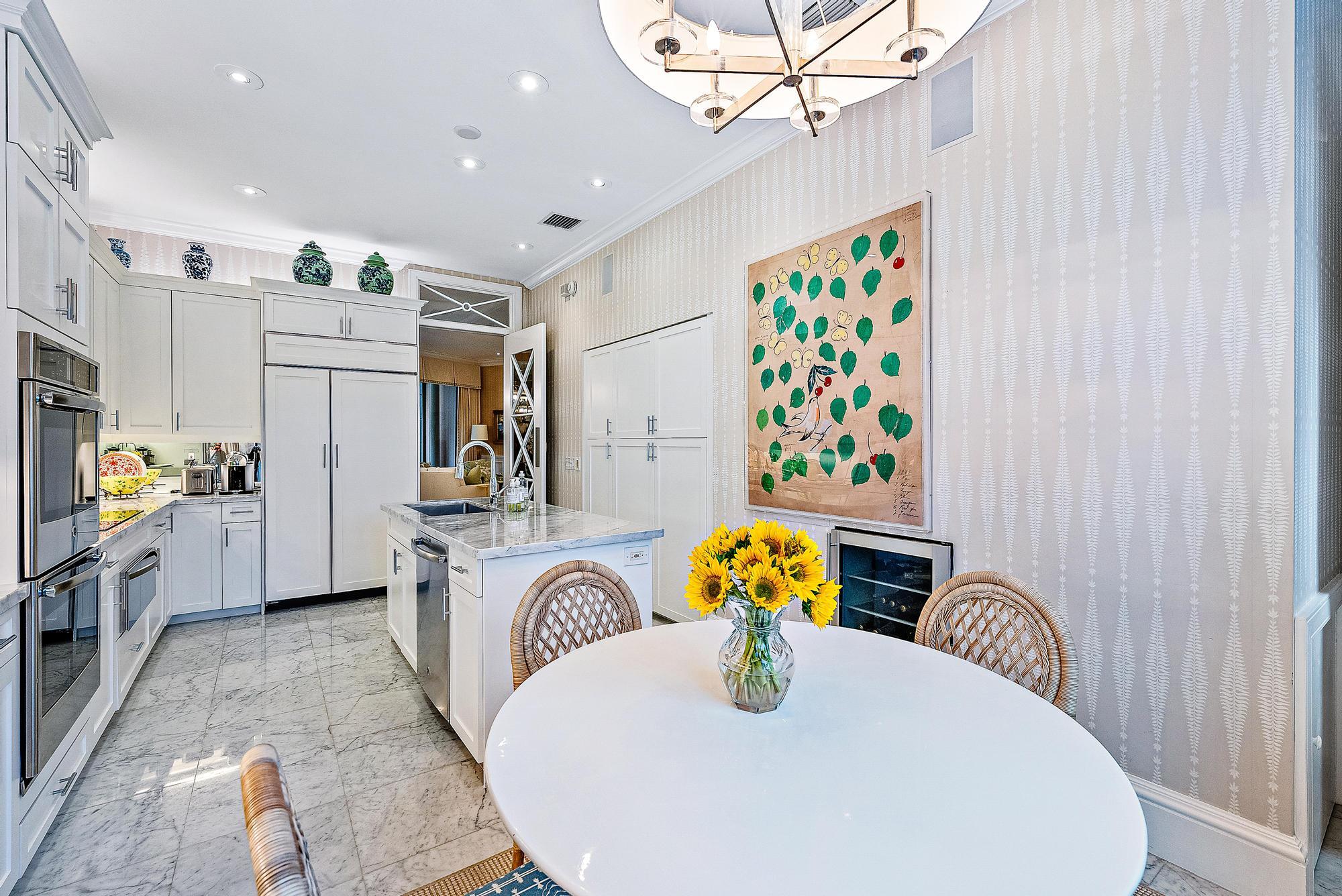 VILLA PLATI TOWNHOMES - Residential