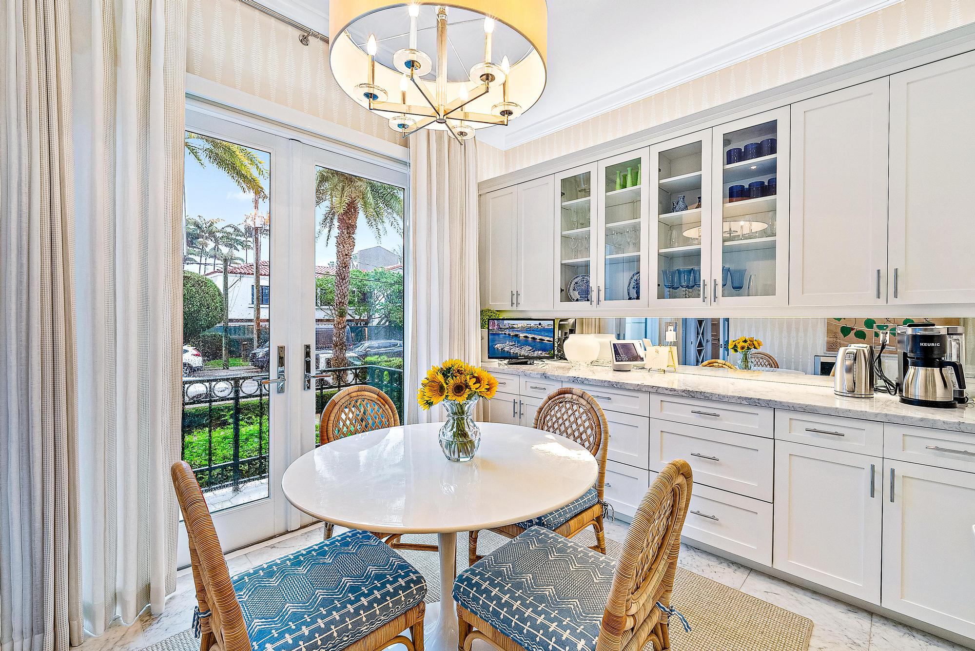 VILLA PLATI TOWNHOMES - Residential