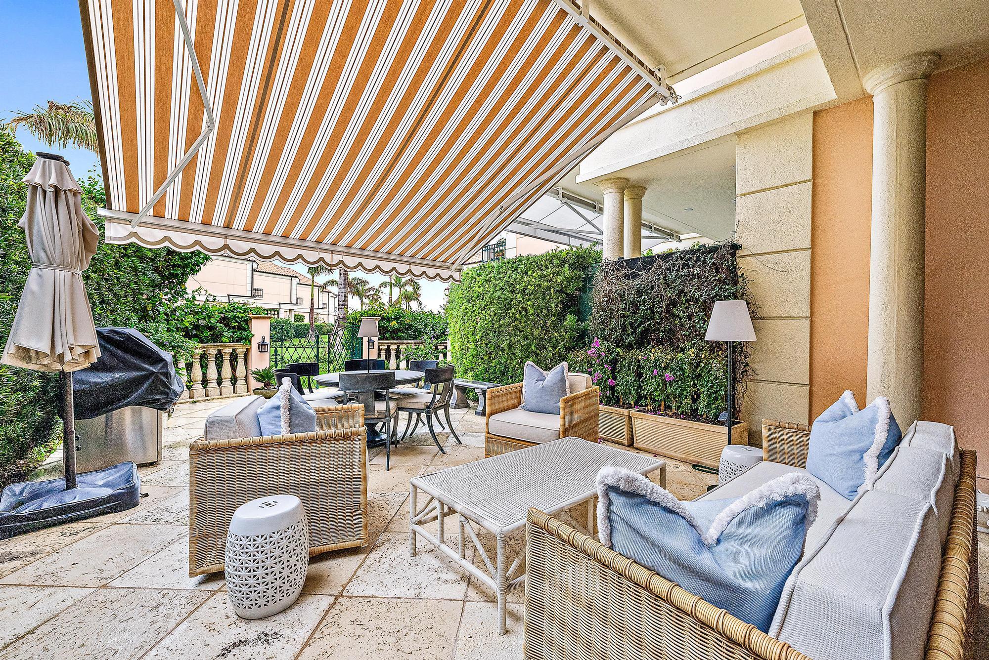 VILLA PLATI TOWNHOMES - Residential