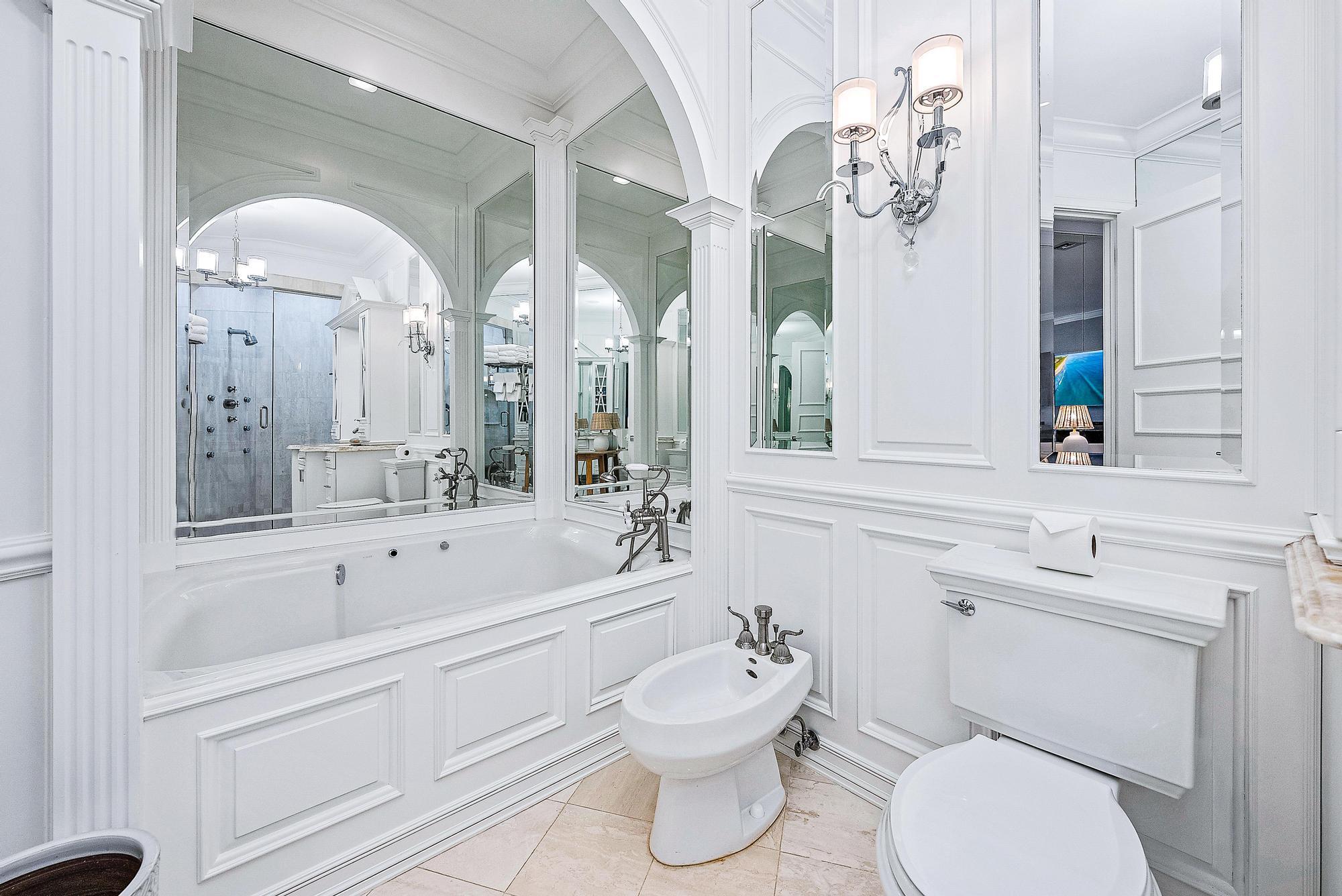 VILLA PLATI TOWNHOMES - Residential