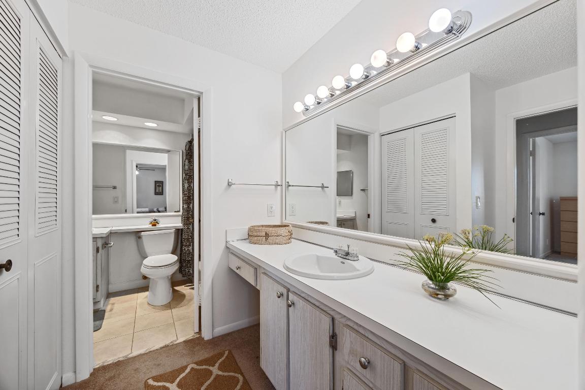 LA PINATA CONDO - Residential