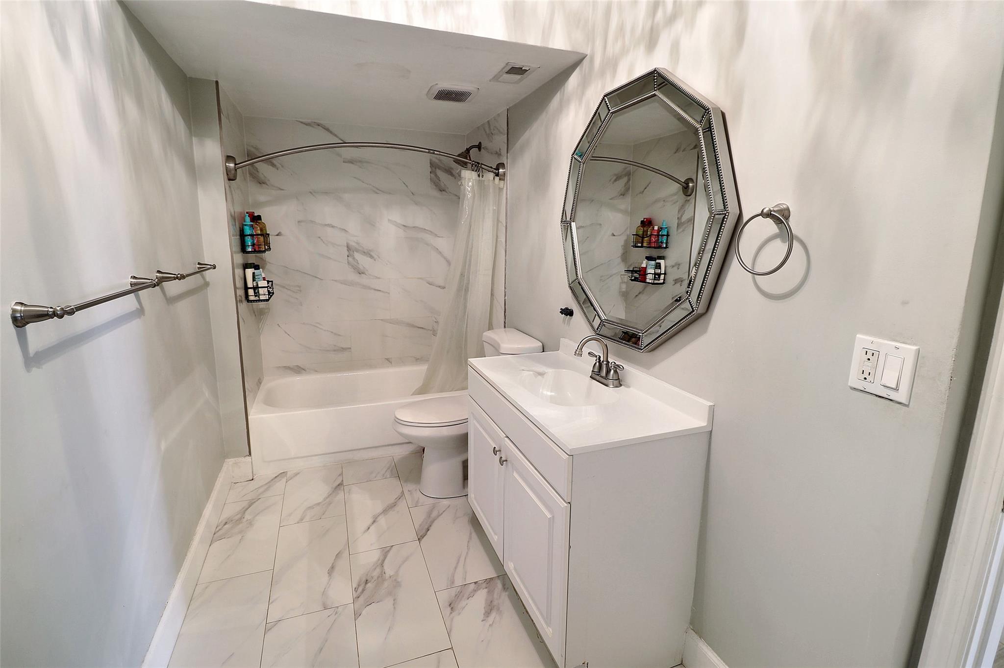 Courtyards at Boca Raton - Residential