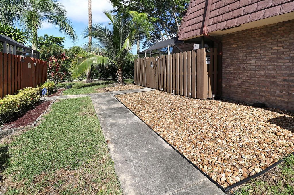 Photo of 7780 Courtyard Run #196, Boca Raton, FL 33433 (MLS # F10534296)