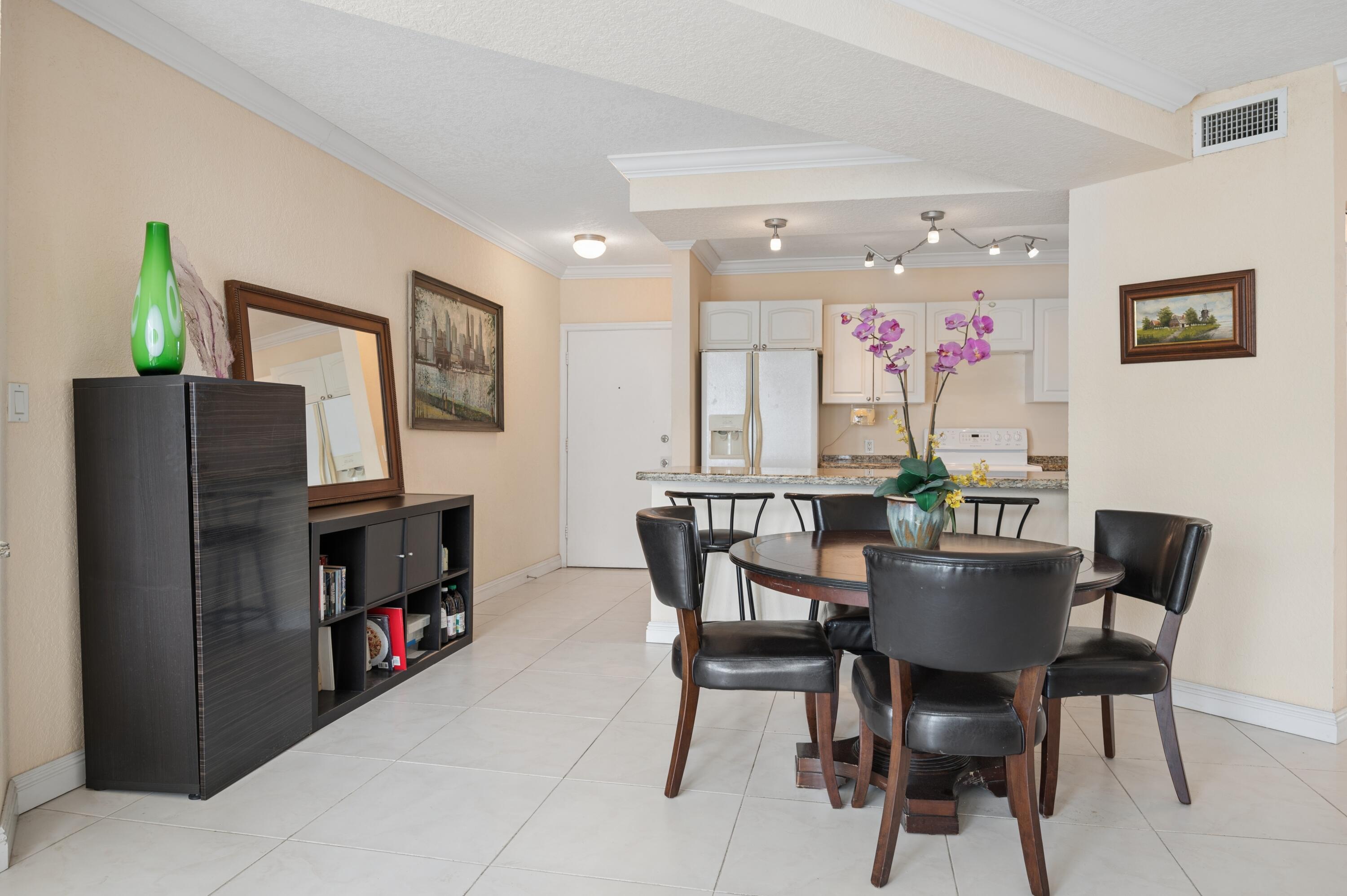 BREAKWATER TOWERS CO-OP - Residential