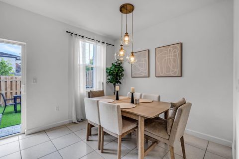 Tiny photo for 4613 NW 118th Avenue #4613, Coral Springs, FL 33076 (MLS # B26016897)