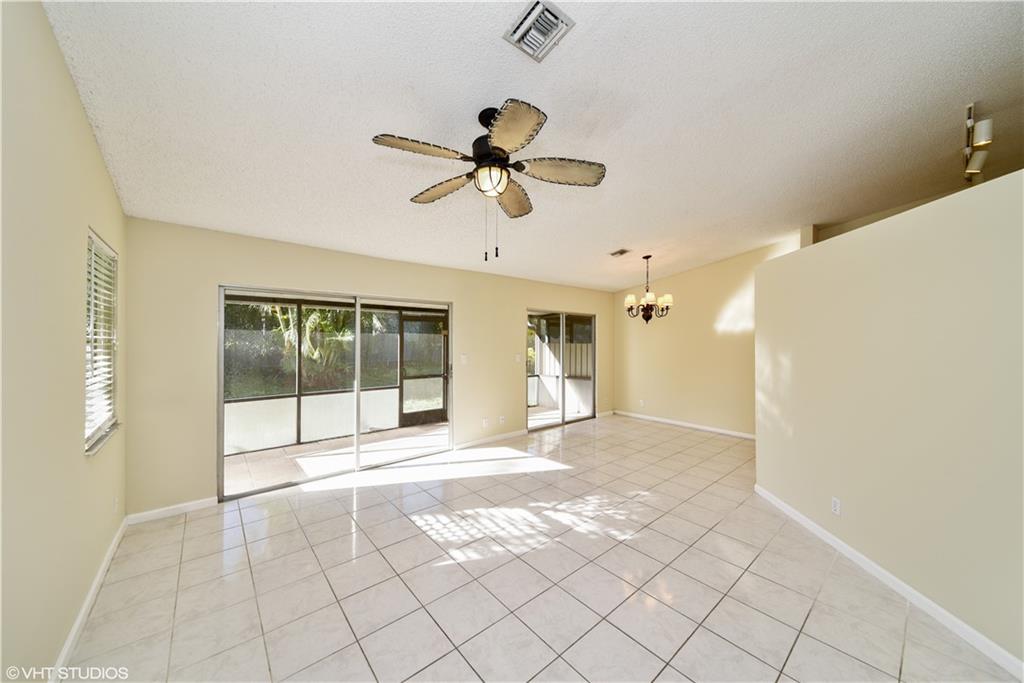 DISCOVERY POINTE - Residential