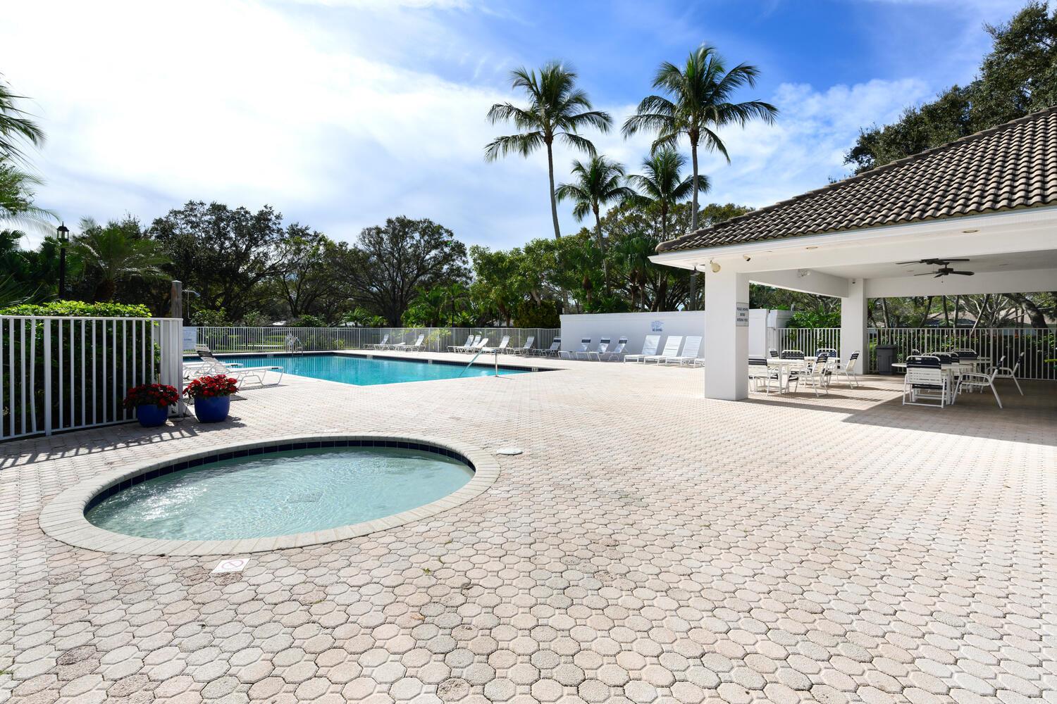 OAKS-SUNTERRACE 1 - Residential