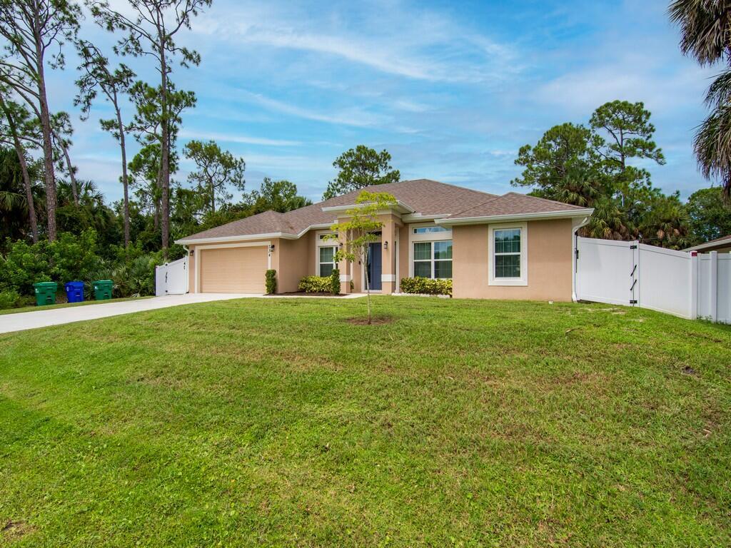 SEBASTIAN HIGHLANDS UNIT - Residential