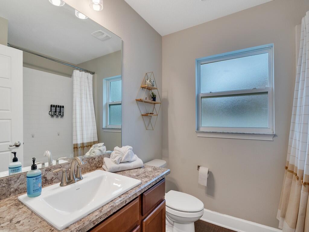 SEBASTIAN HIGHLANDS UNIT - Residential