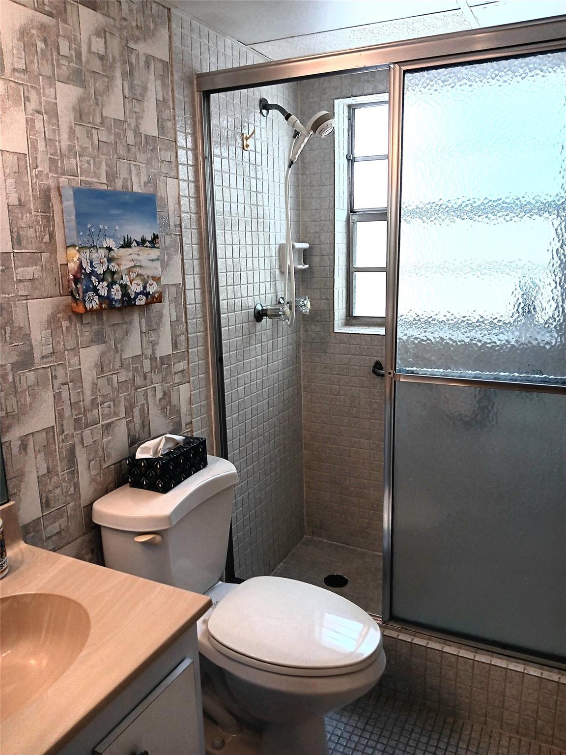 ORIOLE GOLF - Residential