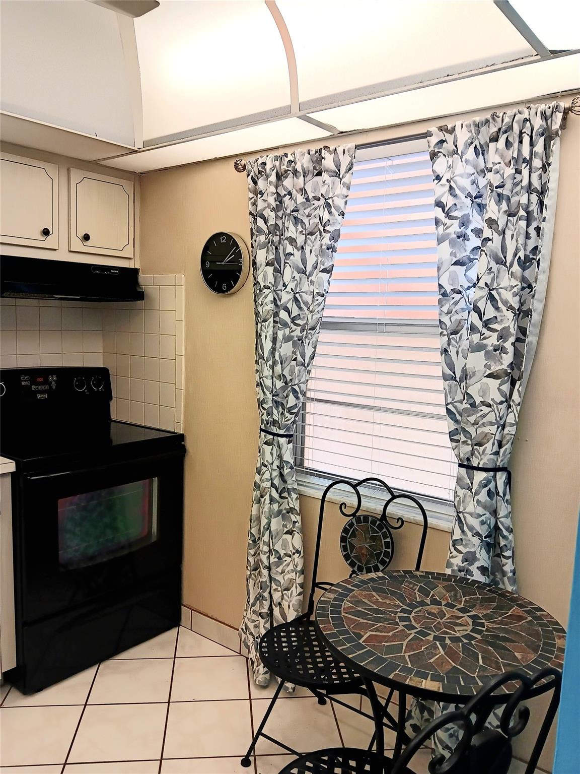 ORIOLE GOLF - Residential