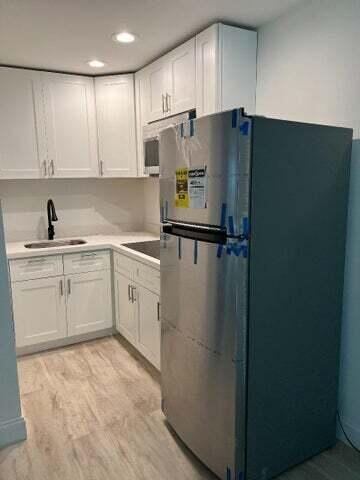 S/D OF 36-44-42 NW1/4 - Residential Lease