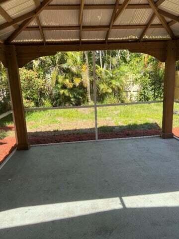 S/D OF 36-44-42 NW1/4 - Residential Lease