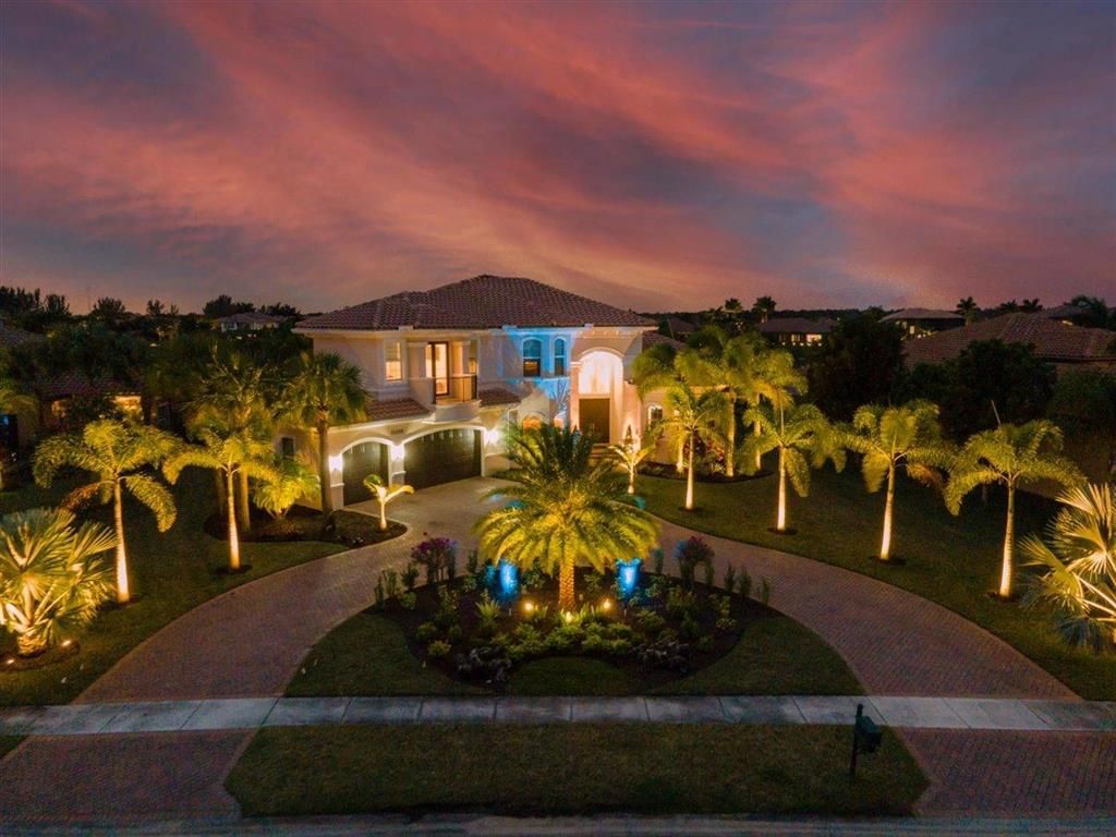 Photo of 11102 Rockledge View Drive, Palm Beach Gardens, FL 33412 (MLS # R10689169)