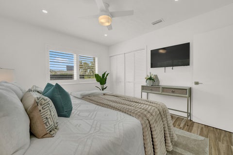 Tiny photo for 1321 CORDOVA Road, Fort Lauderdale, FL 33316 (MLS # B26053476)