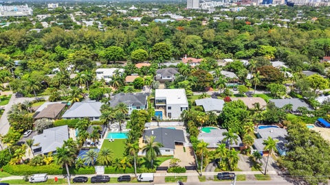 Tiny photo for 1321 CORDOVA Road, Fort Lauderdale, FL 33316 (MLS # B26053476)