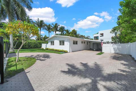 Tiny photo for 1321 CORDOVA Road, Fort Lauderdale, FL 33316 (MLS # B26053476)