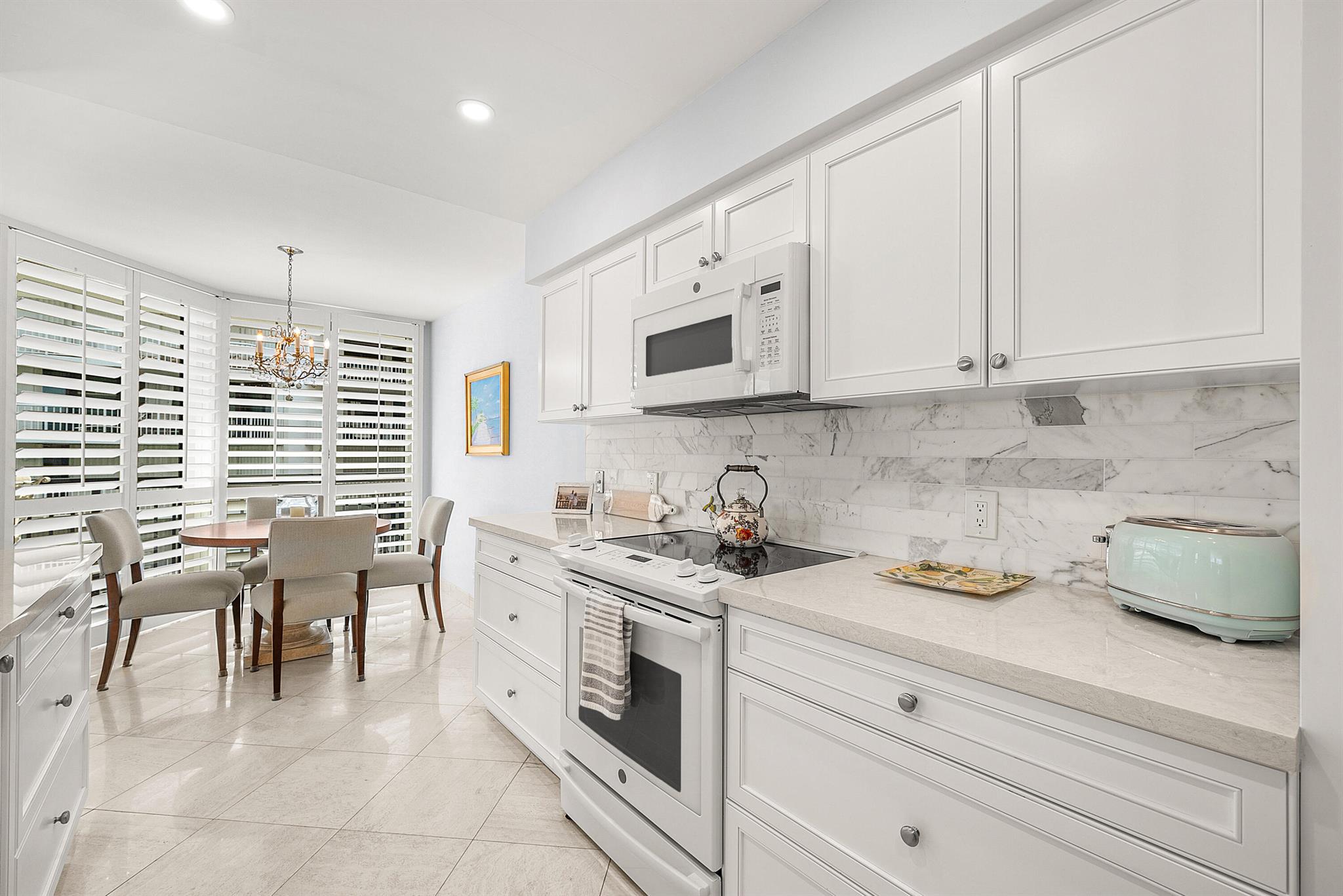 CARLTON PLACE COND DECL F - Residential