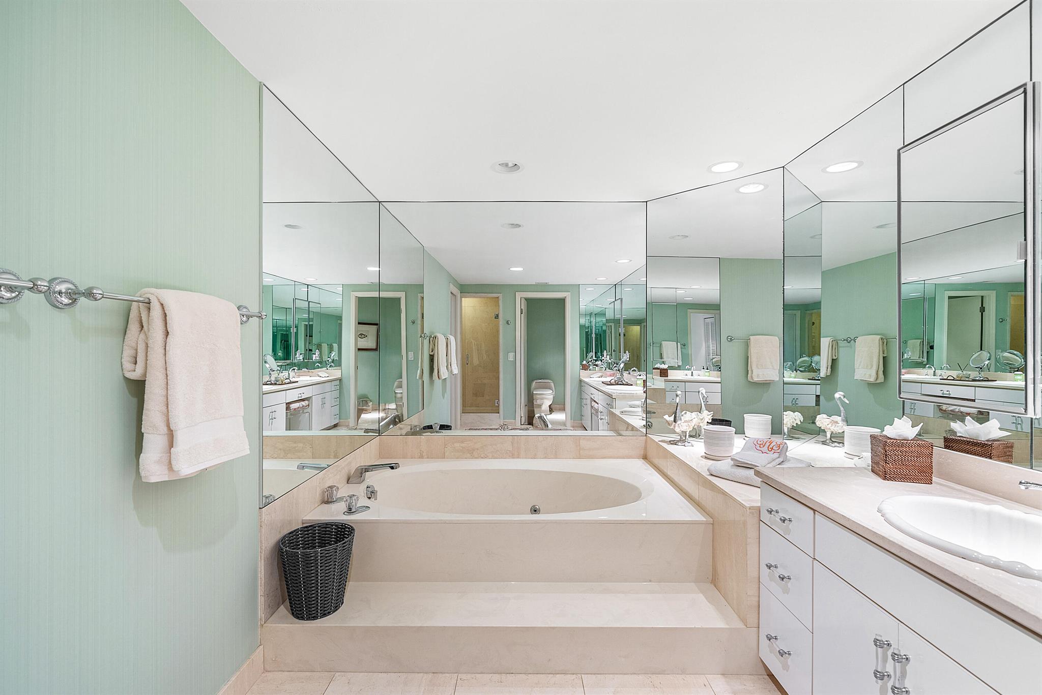 CARLTON PLACE COND DECL F - Residential