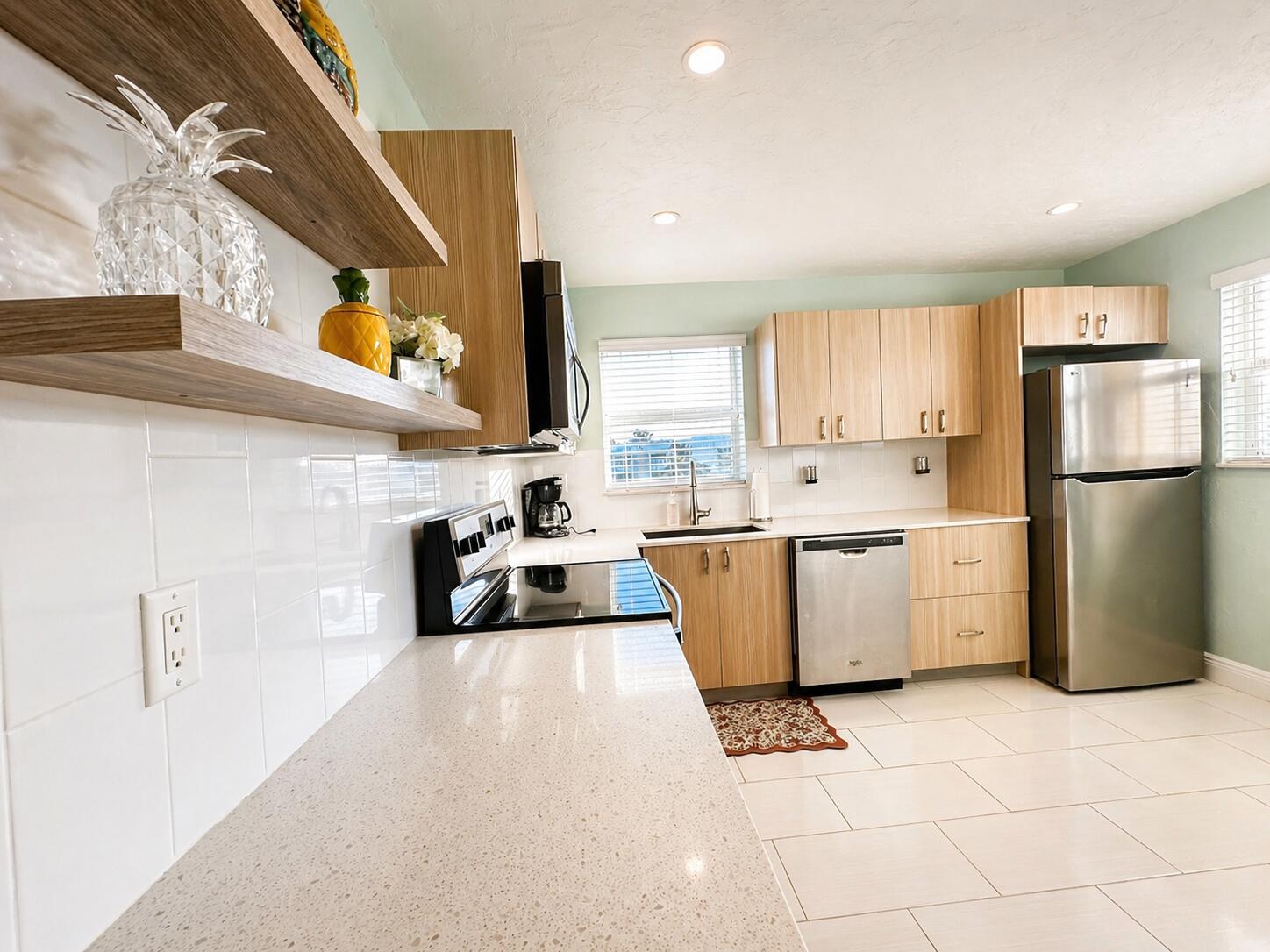 COLONIAL CLUB CONDO SEC 2 - Residential