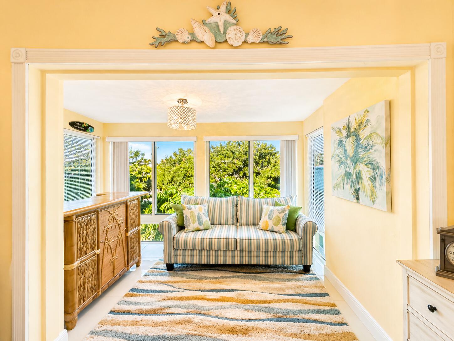 12 Colonial Club Drive 305