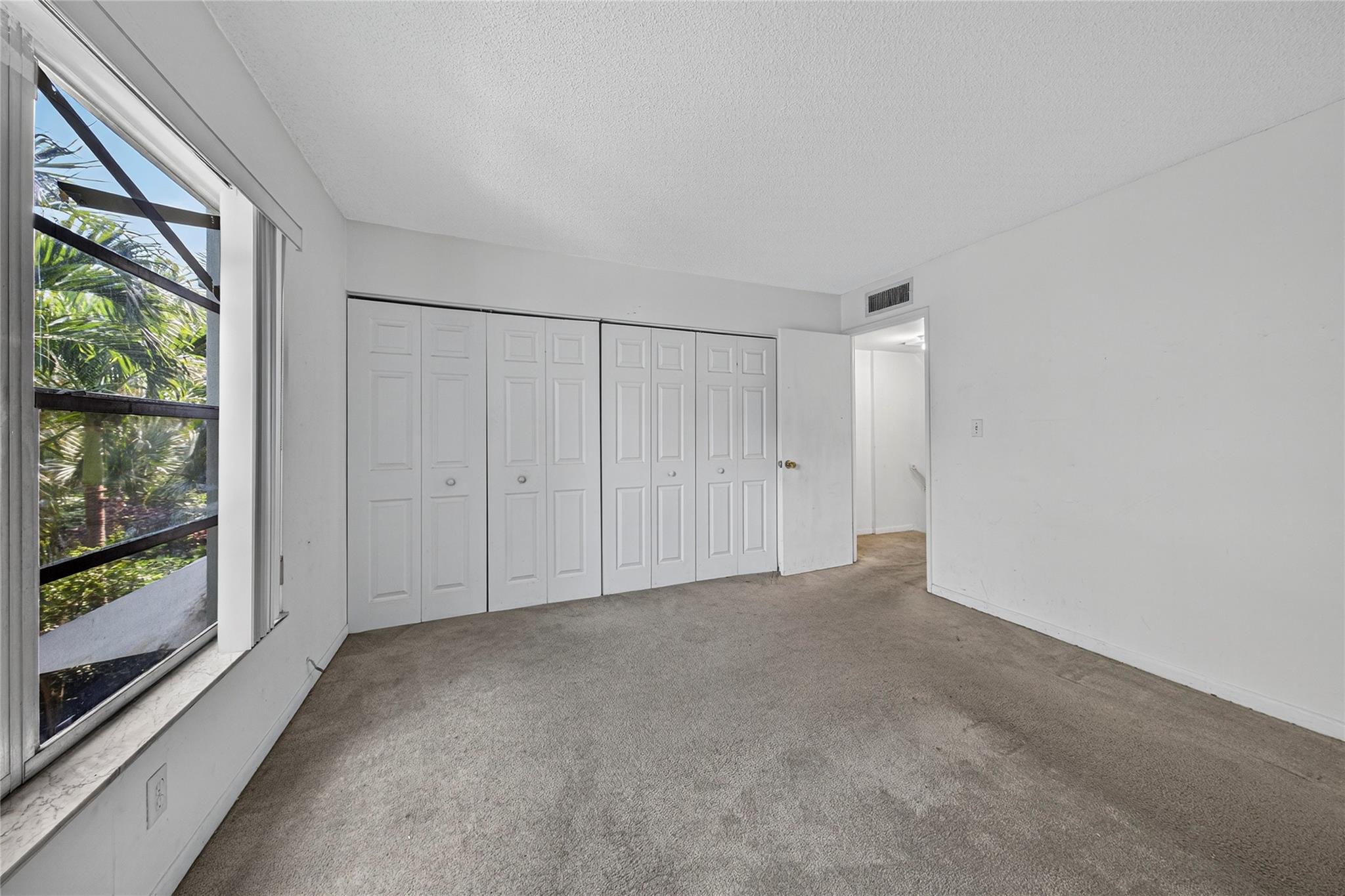 RACQUET CLUB OF FORT LAUD - Residential