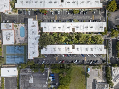 Tiny photo for 809 W Oakland Park Boulevard #J5, Oakland Park, FL 33311 (MLS # F10537481)