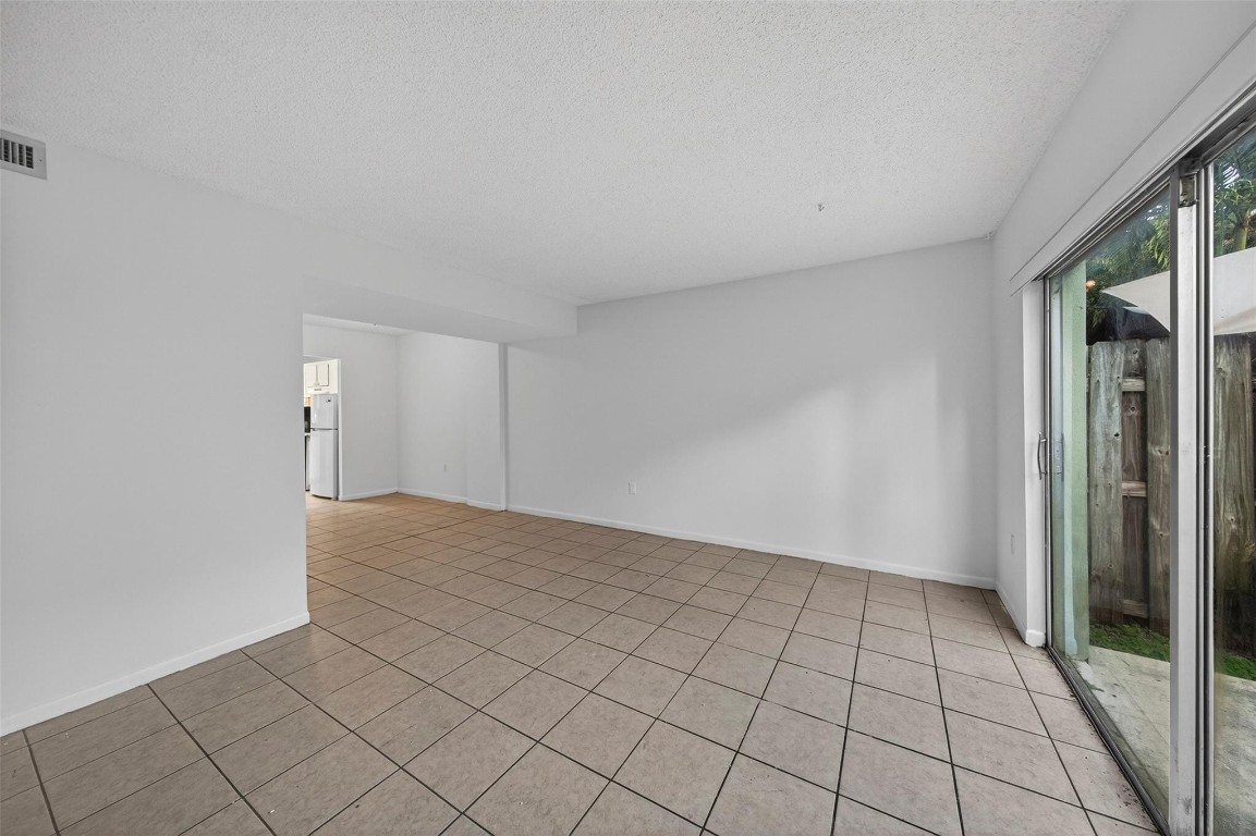 RACQUET CLUB OF FORT LAUD - Residential