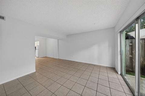 Tiny photo for 809 W Oakland Park Boulevard #J5, Oakland Park, FL 33311 (MLS # F10537481)