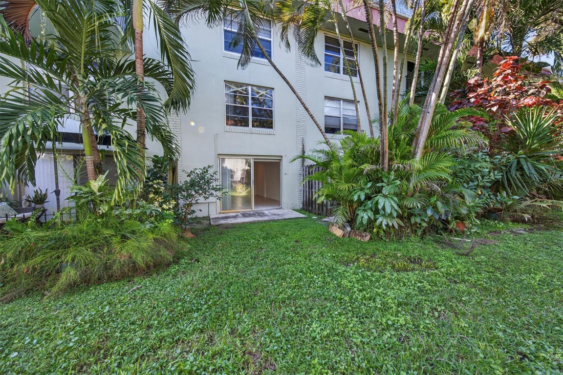 RACQUET CLUB OF FORT LAUD - Residential