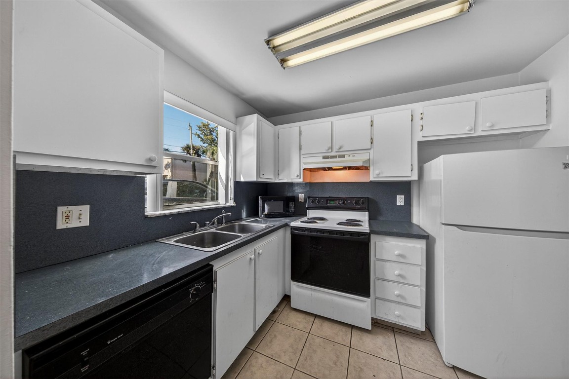 RACQUET CLUB OF FORT LAUD - Residential