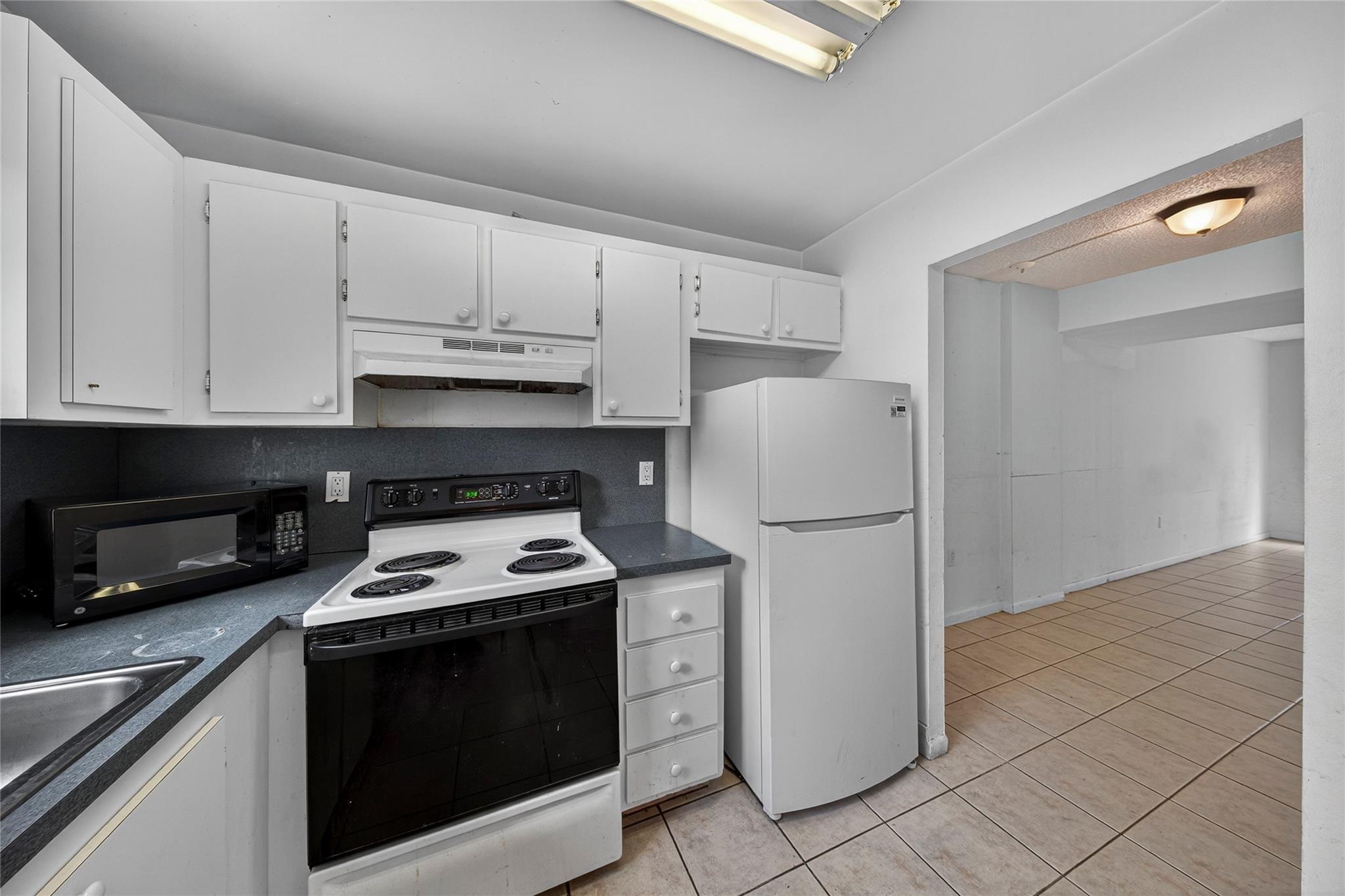 RACQUET CLUB OF FORT LAUD - Residential