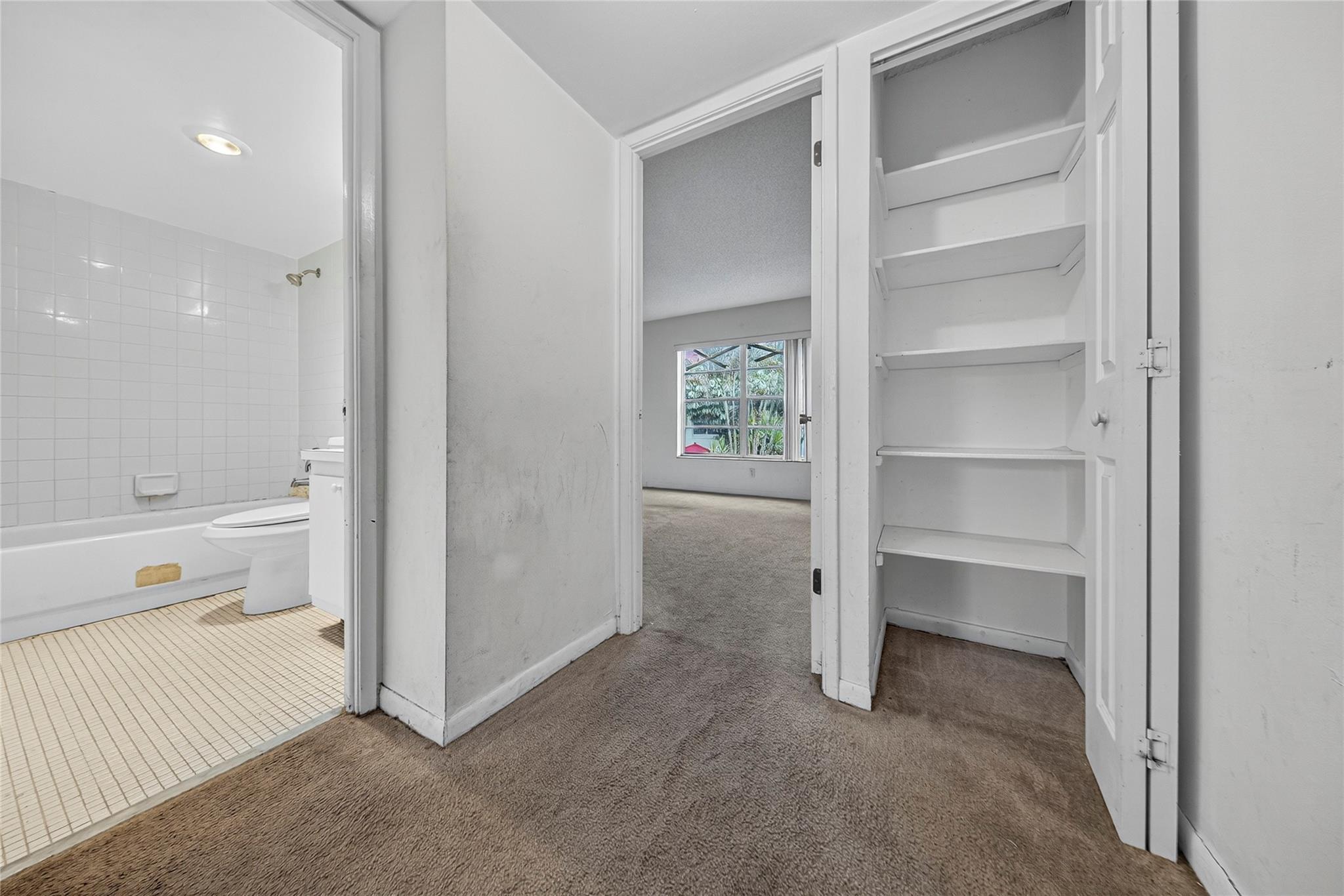 RACQUET CLUB OF FORT LAUD - Residential