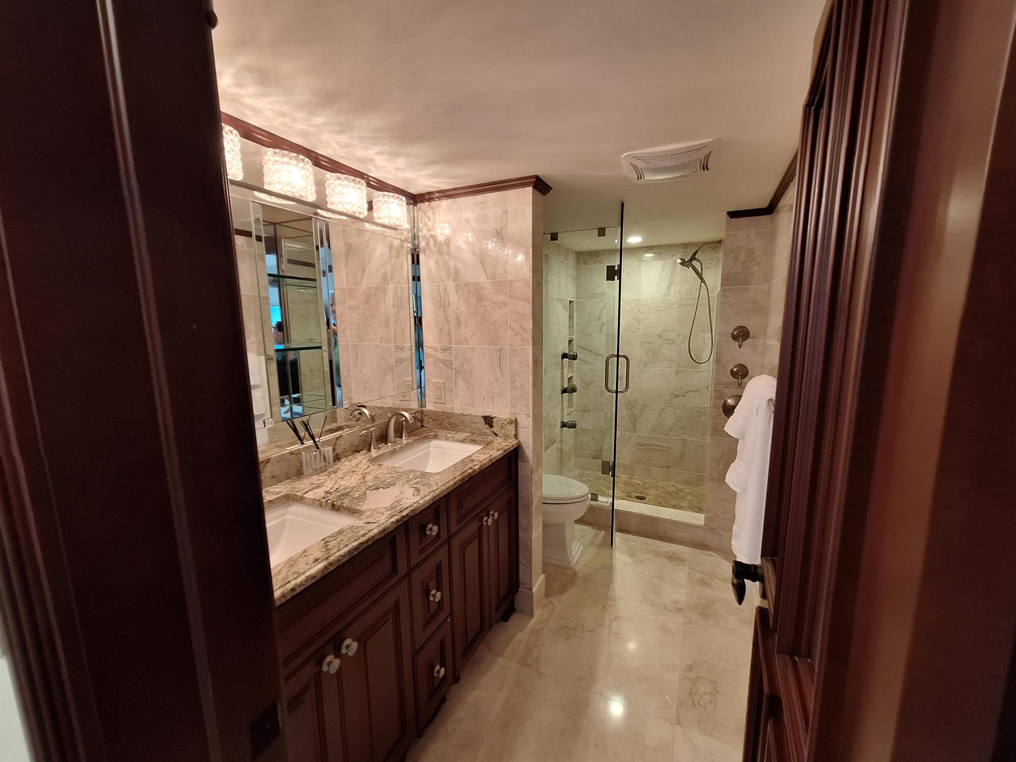 OCEANTREE CONDO - Residential Lease