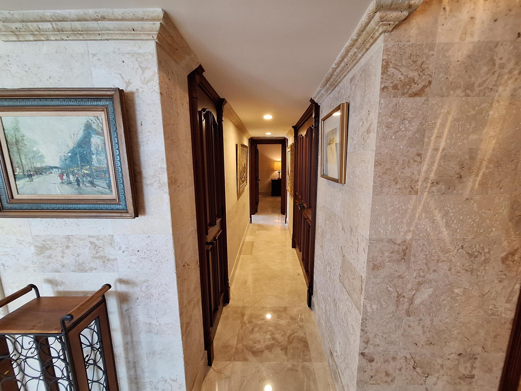 OCEANTREE CONDO - Residential Lease
